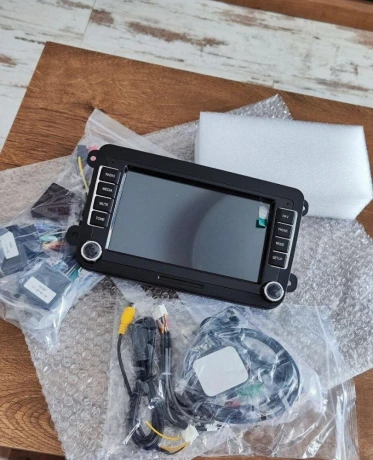 2-din-autoradio-skoda-vw-seat-s-wifi-gps-carplay-big-2