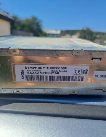radio-skoda-symphony-big-1