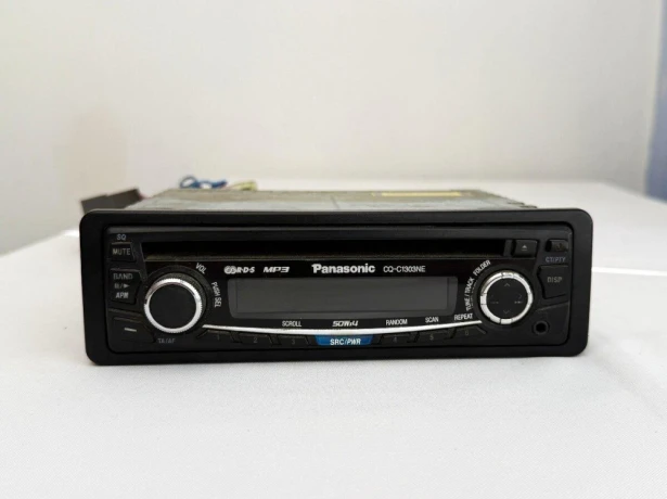autoradio-panasonic-cq-c1303ne-big-0