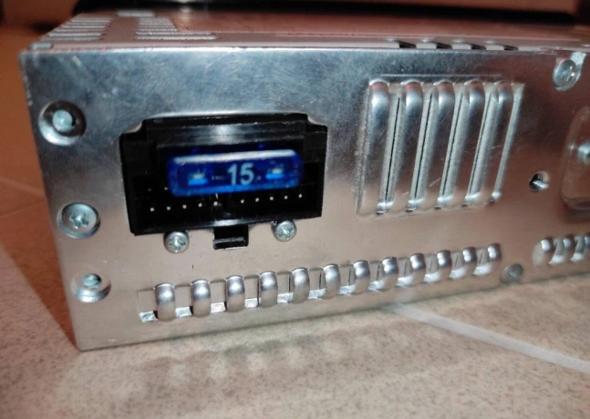 autorario-hyundai-cmrx-4802-su-big-4