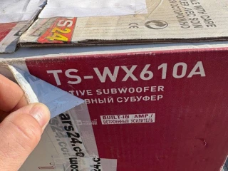 pioneer-aktivny-subwoofer