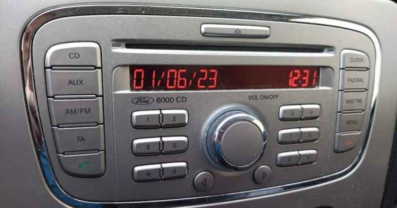 autoradio-ford-6000-cd-focus-mondeo-c-max-kuga-big-0
