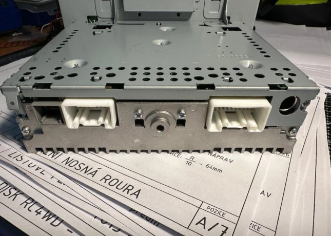 autoradio-mitsubishi-asx-big-1