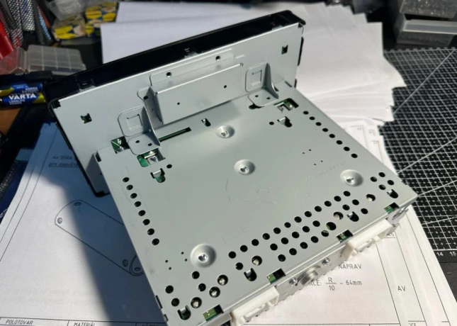 autoradio-mitsubishi-asx-big-2