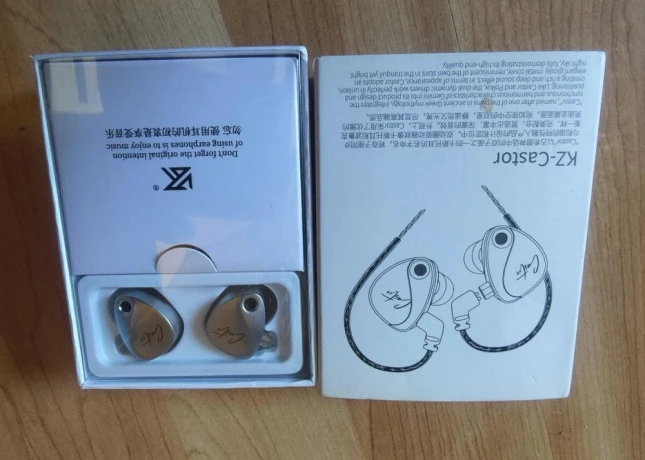 predam-iem-sluchadla-komplet-balik-big-4