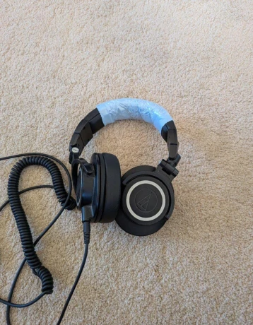 audio-technica-ath-m50-big-2