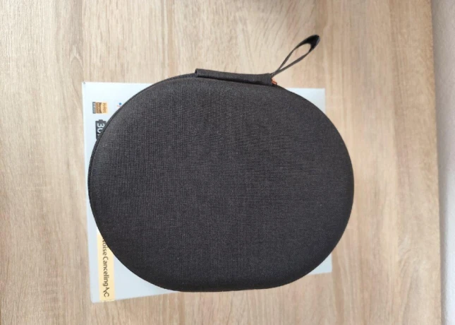 sluchadla-sony-wh-1000xm4-wh1000xm4bce7-big-1