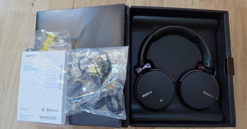 sony-mdr-xb950bt-big-2