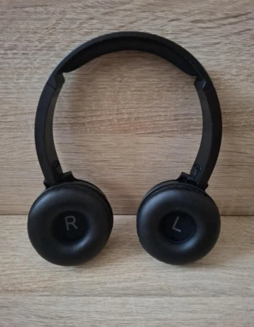 bezdrotove-sluchadla-na-usi-philips-tah4205xt-v-ciernej-farb-big-3