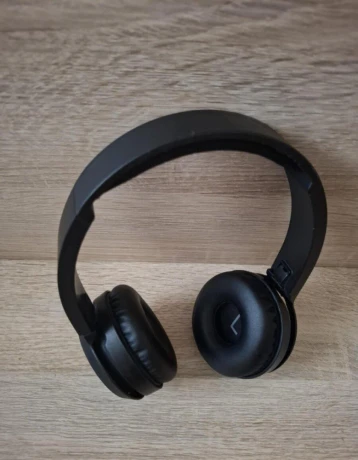 bezdrotove-sluchadla-na-usi-philips-tah4205xt-v-ciernej-farb-big-0
