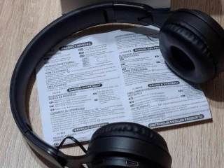 nove-bezdrotove-bluetooth-sluchadla