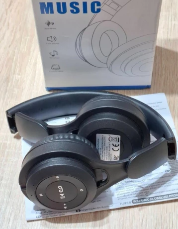 nove-bezdrotove-bluetooth-sluchadla-big-1