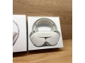 apple-airpods-max-2024-usbc-starlight-small-1