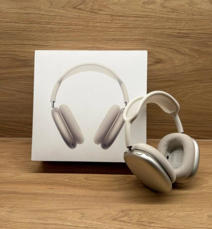 apple-airpods-max-2024-usbc-starlight-big-2