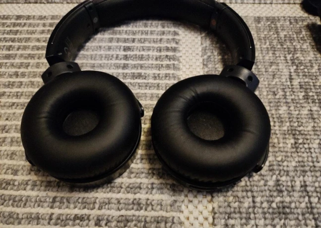 predam-rozne-sony-sluchadla-v-plne-funkcnom-stave-big-2