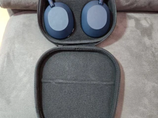 sony-wh-1000xm5-modre
