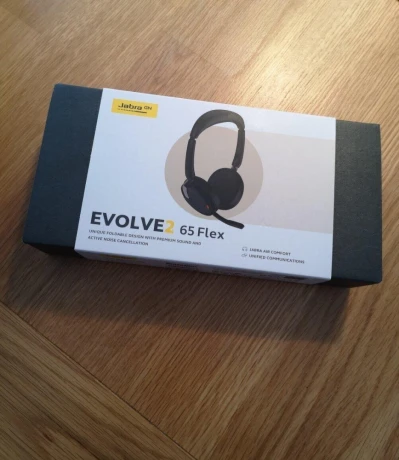 nove-jabra-evolve2-65-flex-link390a-uc-big-0