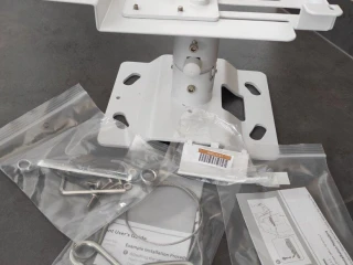 drziak-na-projektor-epson-stropny