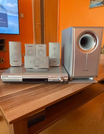 predam-domace-kino-panasonic-big-0