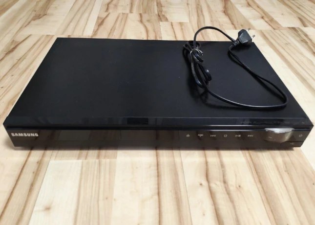samsung-ht-c453-big-1