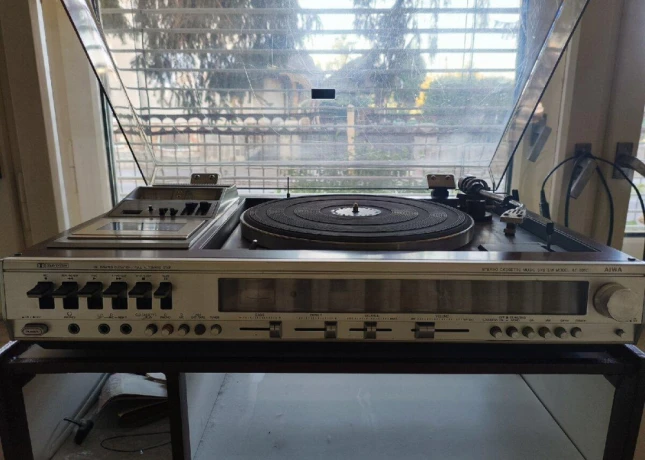 aiwa-af-5050-big-1
