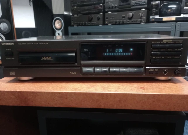 technics-sl-pg-200-a-big-1