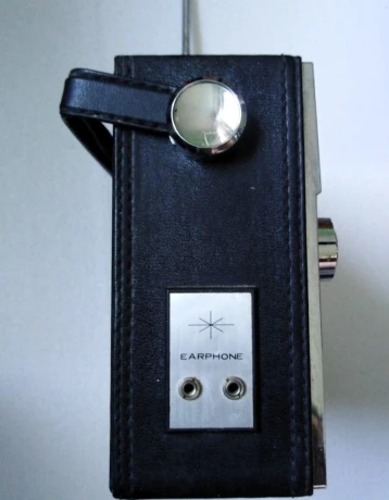 crown-trf-2200v-big-1
