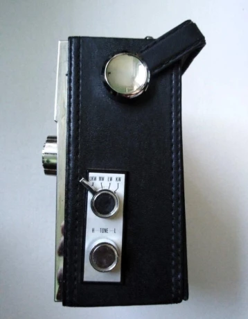 crown-trf-2200v-big-3