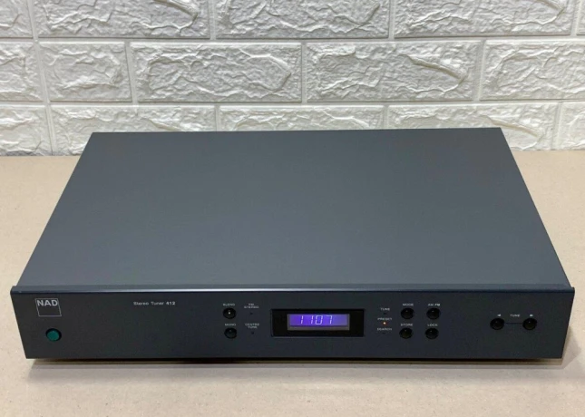 nad-412-fmam-stereo-tuner-big-4