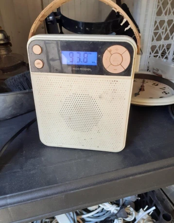 radio-big-1