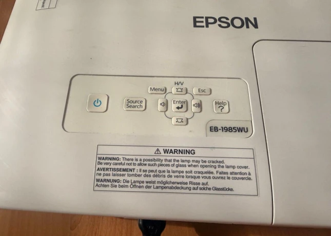 predam-projektor-epson-big-1