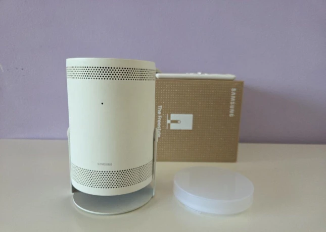 projektor-samsung-freestyle-big-2