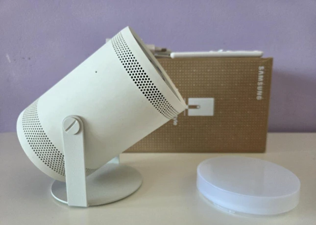 projektor-samsung-freestyle-big-1