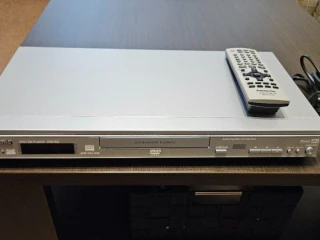 predam-tento-dvd-prehravac-panasonic-s-27