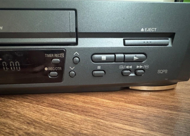 panasonic-nv-fj618-hi-fi-stereo-10x-original-vhs-big-2
