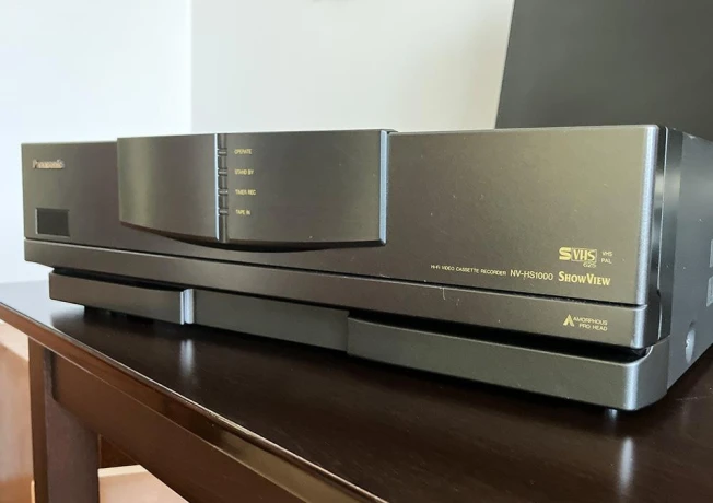 panasonic-nv-hs1000-s-vhs-dialkove-ovl-big-0