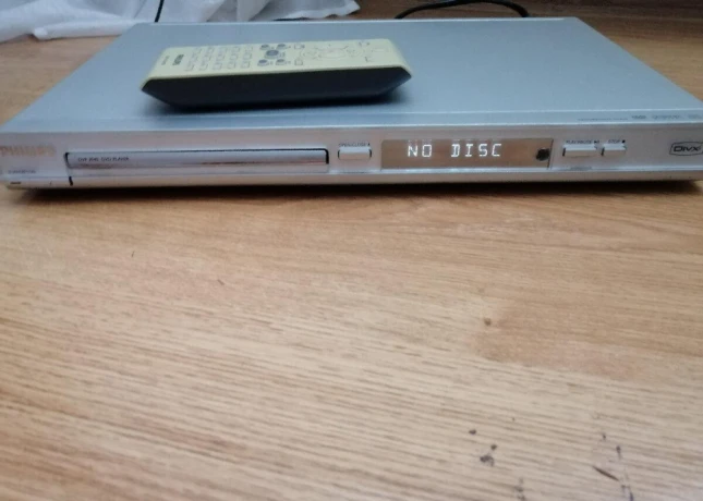 kazety-vhs-dvd-prehravac-big-0