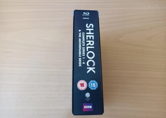 blu-ray-sherlock-big-3