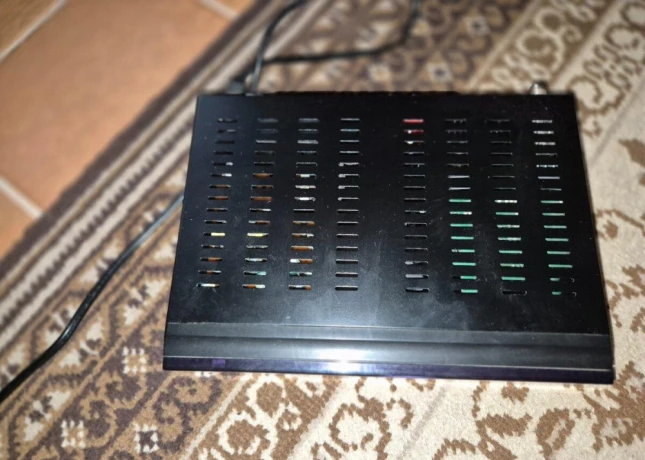 digital-satellite-receiver-big-1