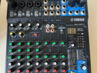 yamaha-mg10xu-mixpult