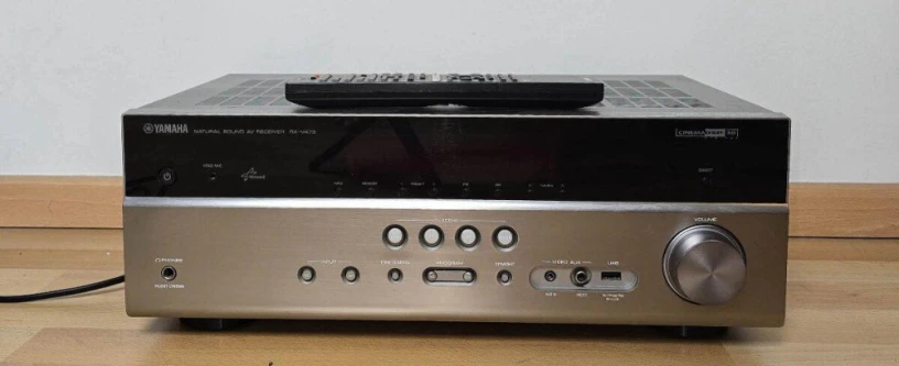 yamaha-rx-v473-airplay-spotify-internet-radio-usb-big-1
