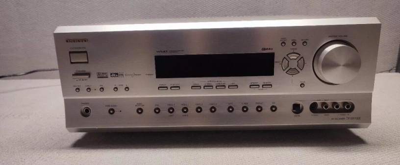 onkyo-tx-sr700e-big-0