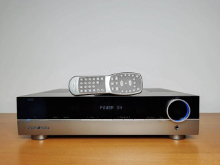 harmankardon-hk-970-strieborny-aj-cierny