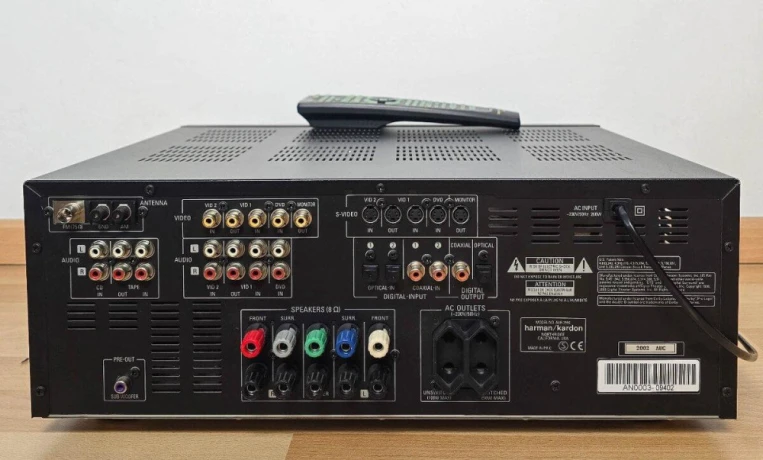 harman-kardon-avr2550-optikasub-out-big-1