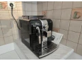philips-profi-automaticky-kavovar-s-mlyncekom-small-1