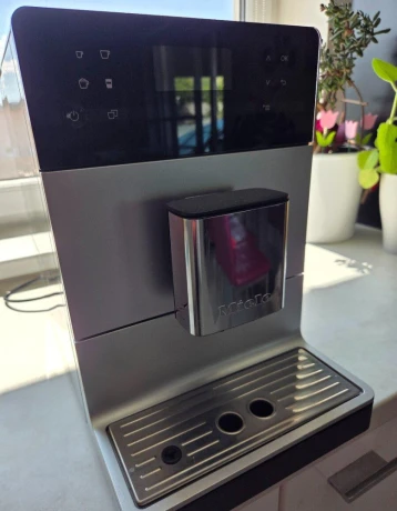 miele-cm-5510-big-2