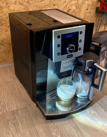 delonghi-perfecta-cappuccino-big-0