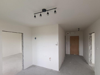 2-izbovy-byt-namestovo