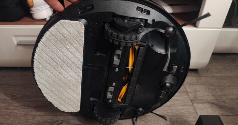ecovacs-deebot-ozmo-t8-big-3
