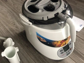elektricky-hrniec-na-varenie-cestovin-delonghi